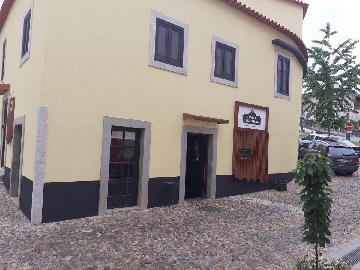 Taska Vila Velha Mirandela Exterior photo